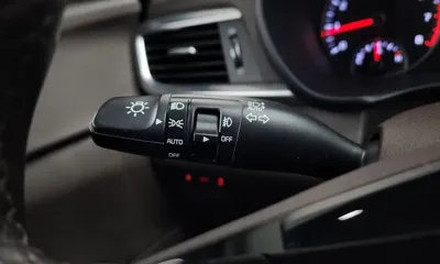 Kia K5 2019, 92431 км, за 8741.71 USD - фото 14