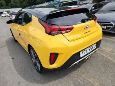 Hyundai Veloster 2018, 110509 км, за 5330.56 USD