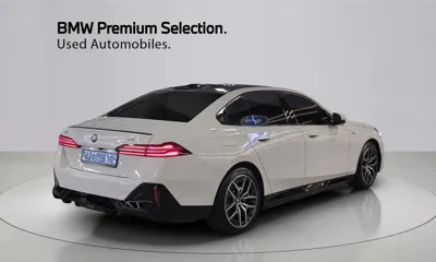 BMW i5 2025, 35649 км, за 45581.8 USD