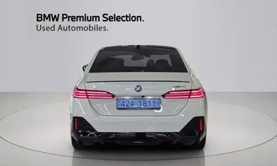 BMW i5 2025, 35649 км, за 45581.8 USD