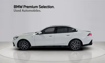 BMW i5 2025, 35649 км, за 45581.8 USD - фото 13