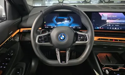 BMW i5 2025, 35649 км, за 45581.8 USD - фото 17