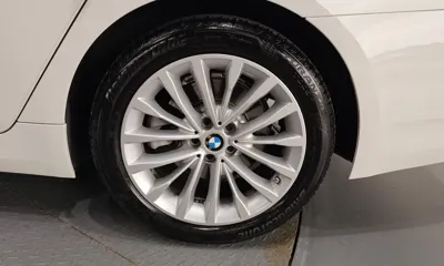 BMW 5-Series 2021, 38806 км, за 22297.33 USD - фото 21