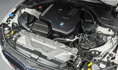 BMW 3-Series 2022, 80673 км, за 21986.74 USD - фото 6