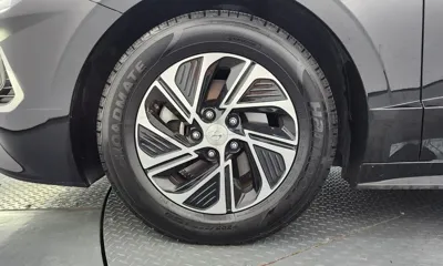 Hyundai Sonata 2023, 76632 км, за 12552.89 USD