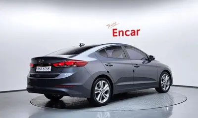 Hyundai Avante 2018, 15316 км, за 8385.88 USD