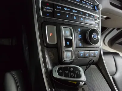 Hyundai Santafe 2021, 98361 км, за 12245.02 USD - фото 9