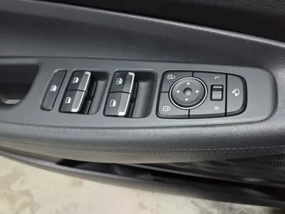 Hyundai Santafe 2021, 98361 км, за 12245.02 USD - фото 13