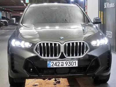 BMW X6 2024, 40285 км, за 57726.04 USD