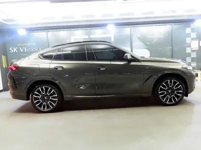 BMW X6 2024, 40285 км, за 57726.04 USD