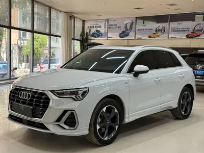Audi Q3 · 2023 год
