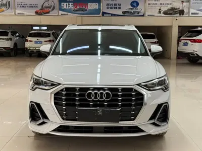 Audi Q3 2023, 23000 км, за 29174.32 USD