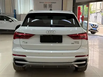 Audi Q3 2023, 23000 км, за 29174.32 USD