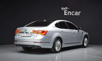 Kia K7 2013, 339335 км, за 2080.22 USD