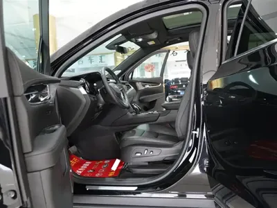Cadillac XT6 2025, 100 км, за 43112.76 USD