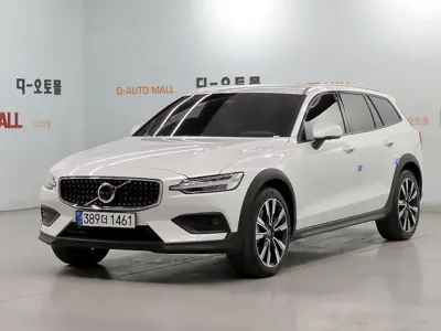 Volvo V60 · 2026 год