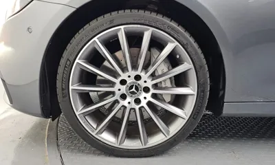 Mercedes-Benz E-Class 2022, 44304 км, за 32755.68 USD