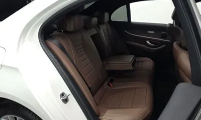Mercedes-Benz E-Class 2022, 31977 км, за 26847.84 USD - фото 11