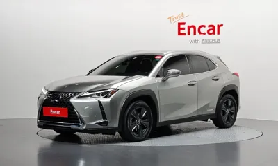 Lexus UX · 2020 год