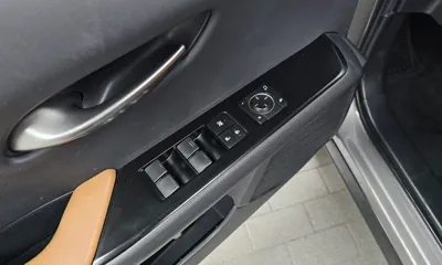 Lexus UX 2020, 81872 км, за 17263.85 USD - фото 14