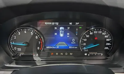 Ford Explorer 2020, 68524 км, за 16827.37 USD - фото 8