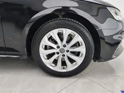 Audi A4L 2020, 105600 км, за 15126.25 USD - фото 6