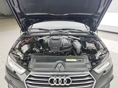 Audi A4L 2020, 105600 км, за 15126.25 USD - фото 10