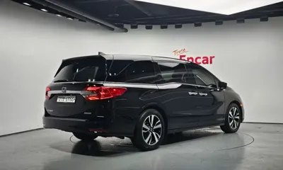 Honda Odyssey 2018, 114218 км, за 12221.28 USD