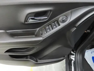 ChevroletGMDaewoo Trax 2017, 65339 км, за 4164.47 USD - фото 12