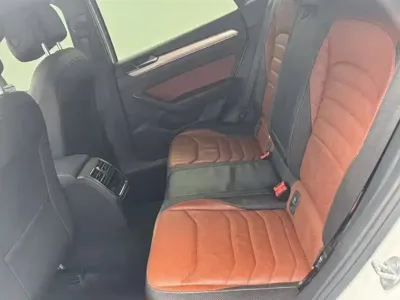 Volkswagen CC 2019, 127000 км, за 12090.26 USD - фото 8