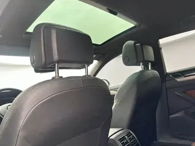 Volkswagen CC 2019, 127000 км, за 12090.26 USD - фото 9