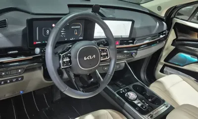Kia Canival 2025, 26000 км, за 38966.99 USD - фото 17