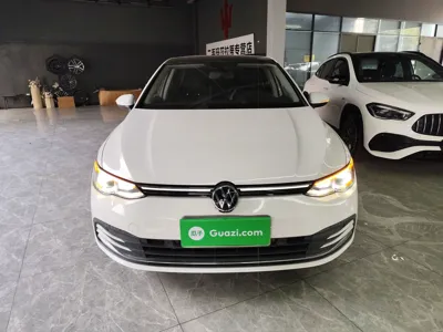 Volkswagen Golf 2021, 34700 км, за 15658 USD - фото 3