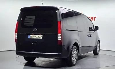 Hyundai Staria 2024, 98921 км, за 15547.76 USD