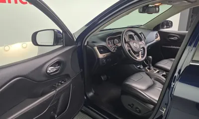 Jeep Cherokee 2016, 131101 км, за 4588.42 USD - фото 10
