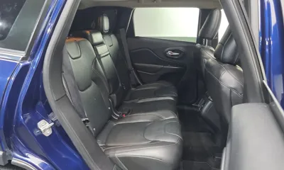 Jeep Cherokee 2016, 131101 км, за 4588.42 USD - фото 11