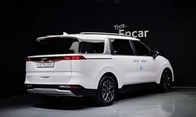 Kia Canival 2023, 55933 км, за 15562.93 USD