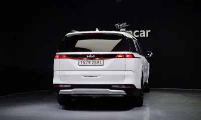 Kia Canival 2023, 55933 км, за 15562.93 USD