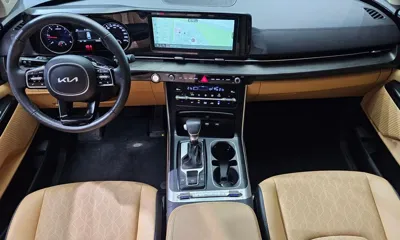 Kia Canival 2023, 55933 км, за 15562.93 USD - фото 7