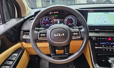 Kia Canival 2023, 55933 км, за 15562.93 USD - фото 14