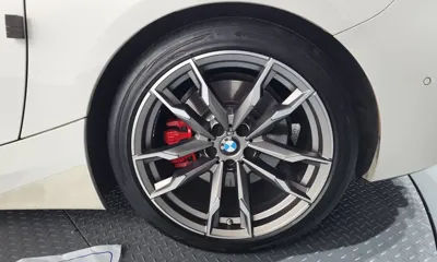 BMW Z4 2023, 74786 км, за 35163.1 USD - фото 21