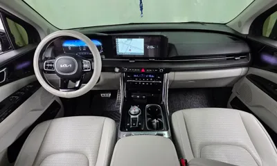 Kia Canival 2023, 14292 км, за 23322.49 USD - фото 7