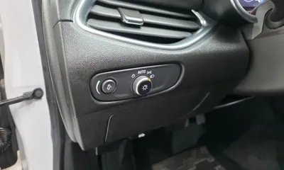 ChevroletGMDaewoo Malibu 2020, 81735 км, за 8126.86 USD - фото 13