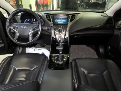 Hyundai Grandeur 2011, 151451 км, за 2593.77 USD - фото 9