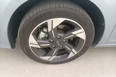 Geely Auto Emgrand L HiP 2024, 38800 км, за 9963 USD - фото 10