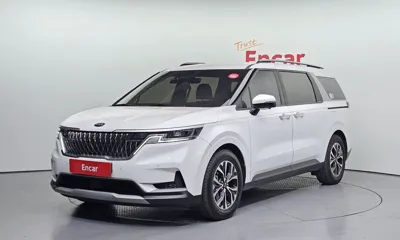 Kia Canival · 2021 год