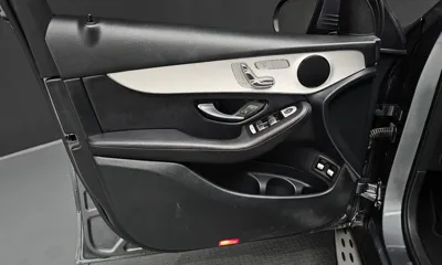 Mercedes-Benz GLC-Class 2019, 120802 км, за 12945.63 USD - фото 24