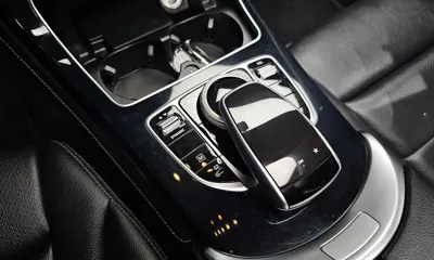 Mercedes-Benz GLC-Class 2019, 120802 км, за 12945.63 USD - фото 30