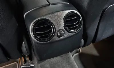 Mercedes-Benz GLC-Class 2019, 120802 км, за 12945.63 USD - фото 31