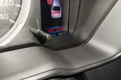 Toyota Corolla 2019, 28600 км, за 8758 USD - фото 11
